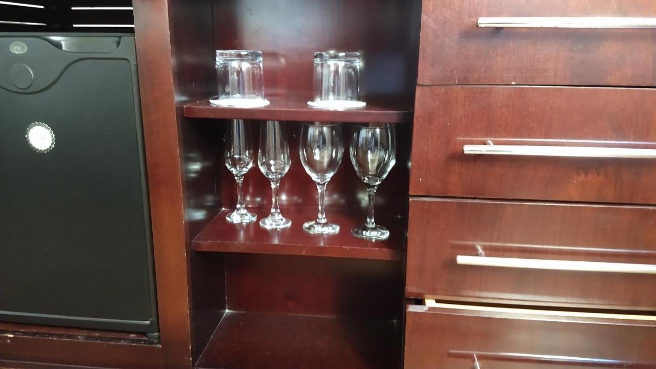 Apartment A1 Flats Wym Brooklin