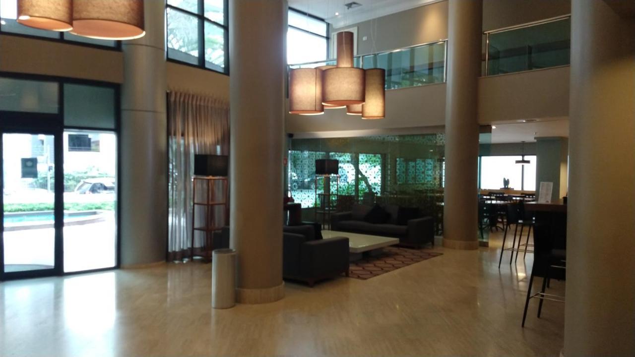 Apartment A1 Flats Wym Brooklin *