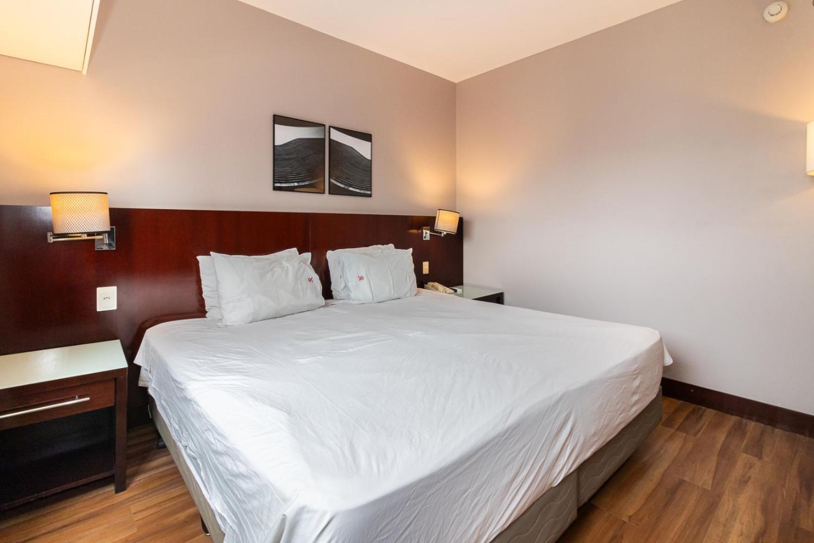 A1 Flats Wym Brooklin Apartment *
